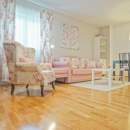 Cn2I Luxury Accommodation/Privilegio8 Μπρασόβ Εξωτερικό φωτογραφία