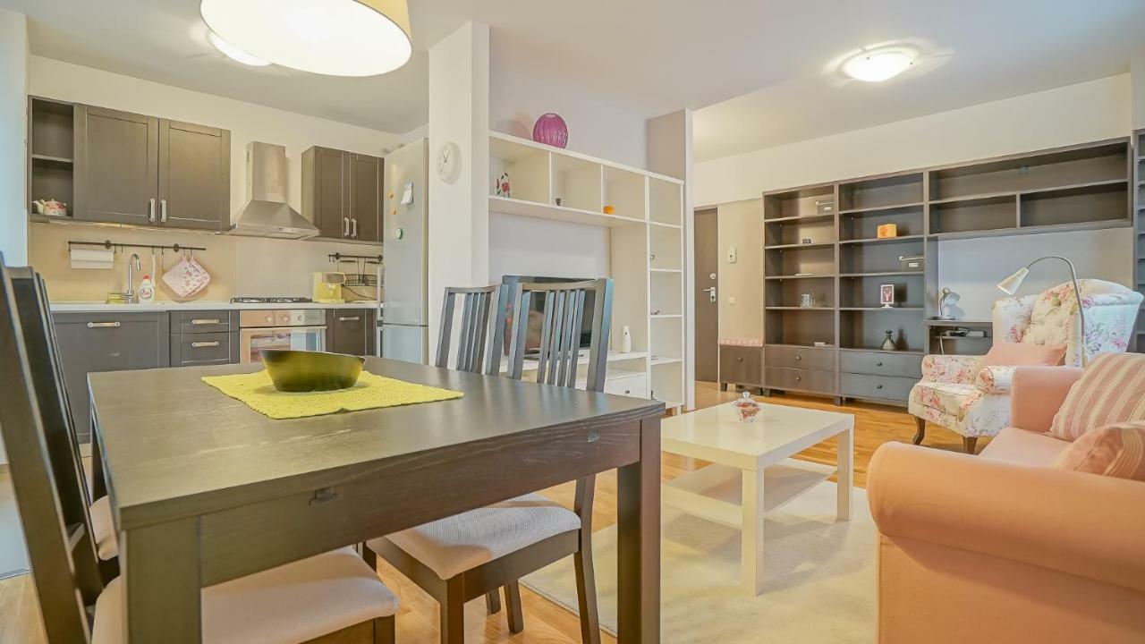 Cn2I Luxury Accommodation/Privilegio8 Μπρασόβ Εξωτερικό φωτογραφία